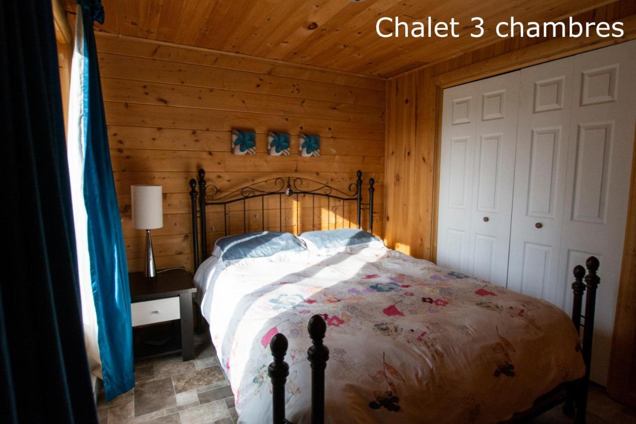 Chalets Et Spa Lac Saint-Jean Chambord Exteriör bild